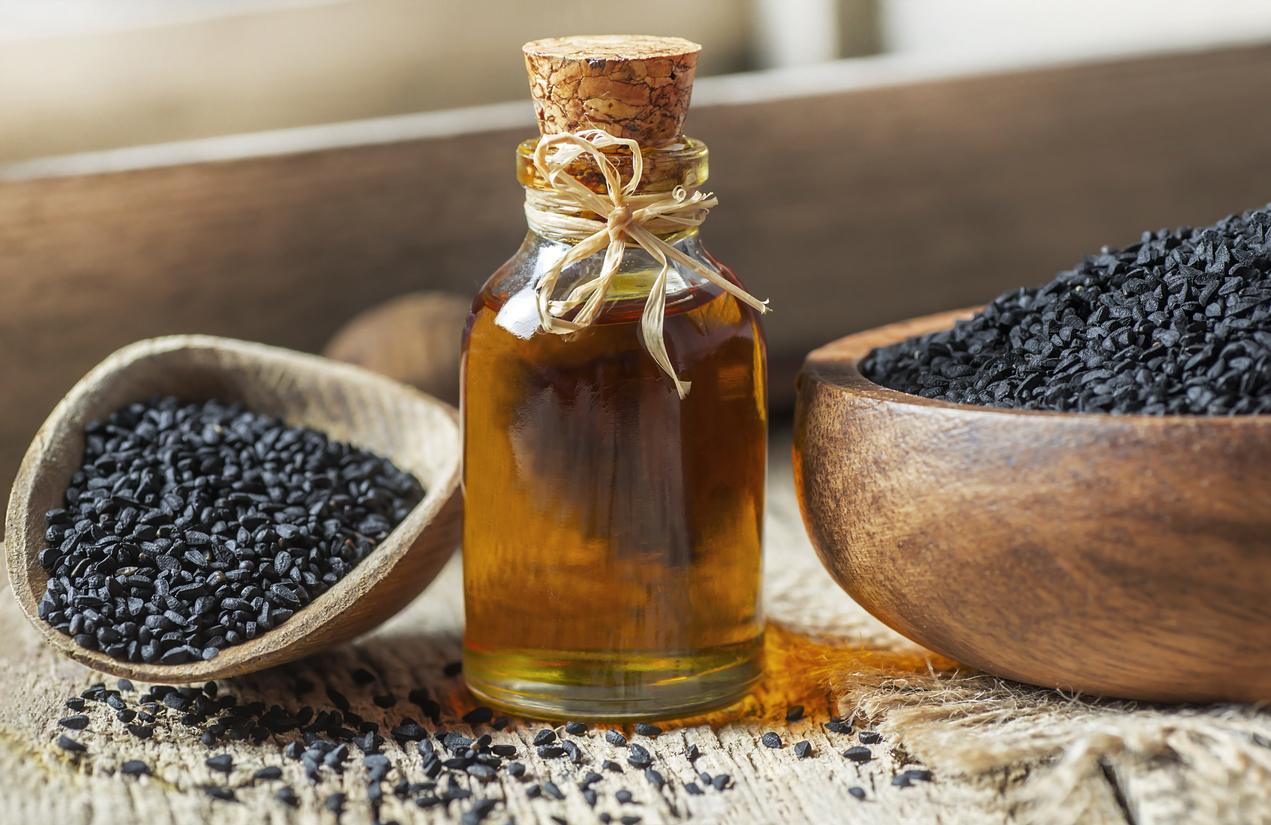 Olej z czarnuszki: właściwości lecznicze, praktyczne zastosowania i zdrowe przepisy kulinarne 10 Olej z czarnuszki: właściwości lecznicze, praktyczne zastosowania i zdrowe przepisy kulinarne